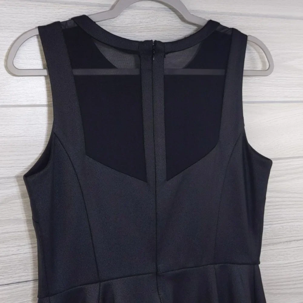 Jennifer Lopez Mesh Back Cocktail Dress 10 - Picture 4 of 9